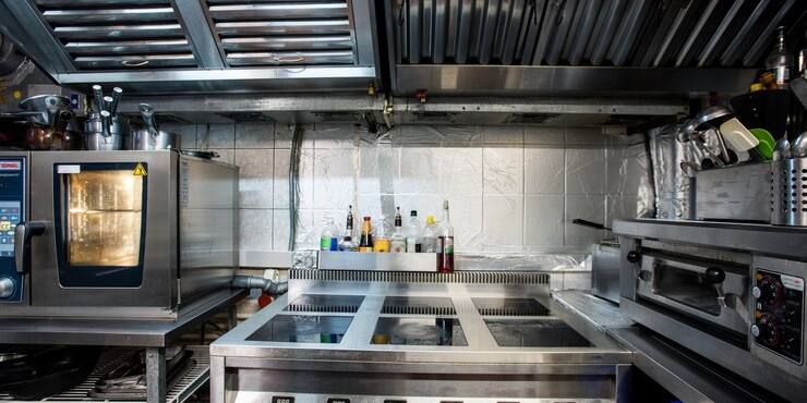 limpieza cocina industrial limpieza de cocina industrial en sevilla